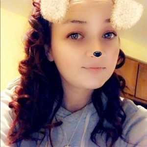 Meet your Posher, Brianna